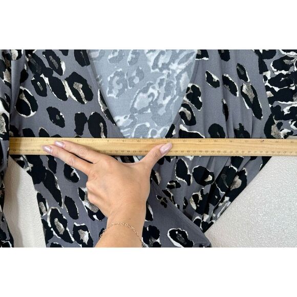 NWOT Veronica M Animal Print Wrap Long Sleeve Dress with Side Tie Women's Large - Picture 8 of 9